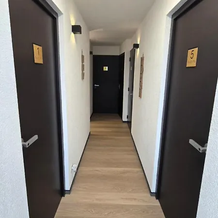 Les Poiriers - 4 Type Avec Salle De Bain Privative